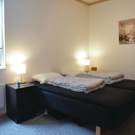 Three-bedroom Holiday In *